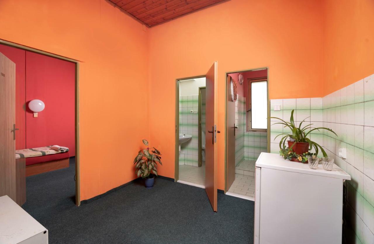 Ubytovna Z-Sport Nové Město nad Metují Extérieur photo